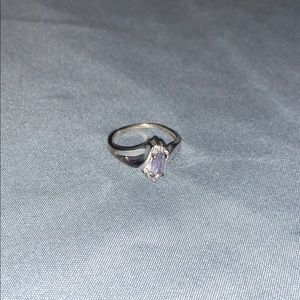 10kt White Gold Ring with Natural Emerald Stone